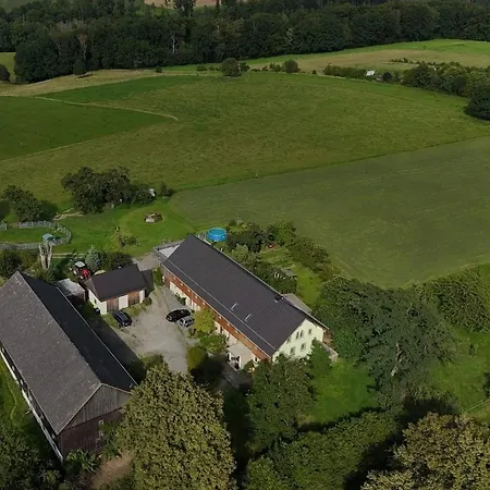 Blauregen - Neu Ab Maerz 2026 Appartement *