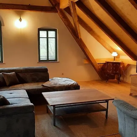 Blauregen - Neu Ab Maerz 2026 Appartement